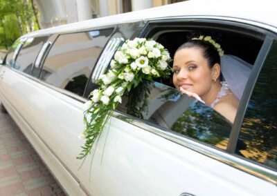 Why Hire Limousine Service for Your Wedding