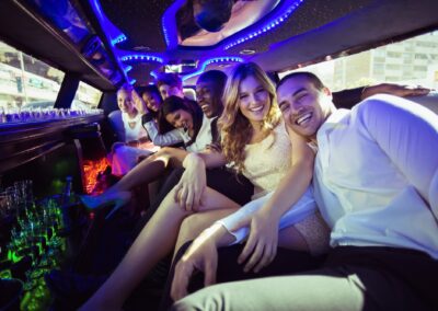 benefits of using limousine for prom