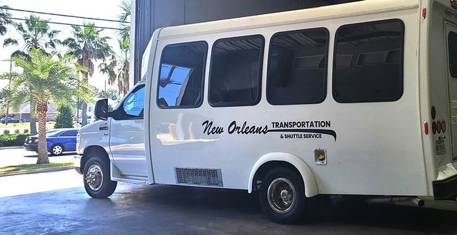 airport shuttle new orleans